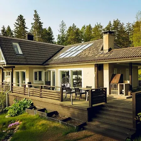 Stay North - Merimaa Ferienhaus *